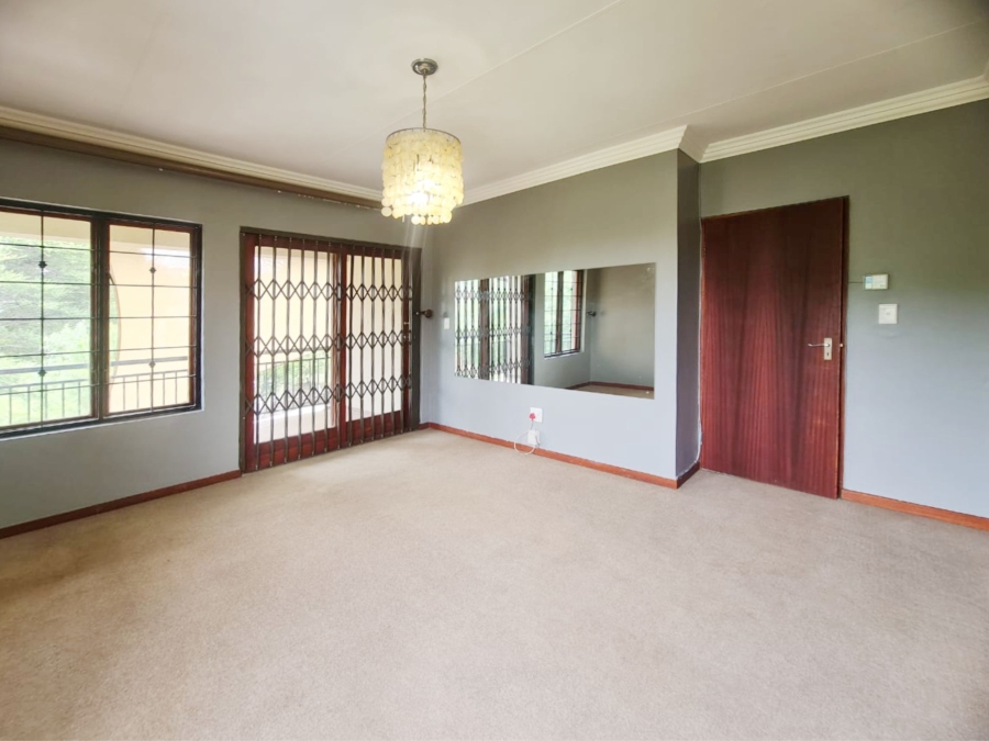 To Let 3 Bedroom Property for Rent in Melodie North West